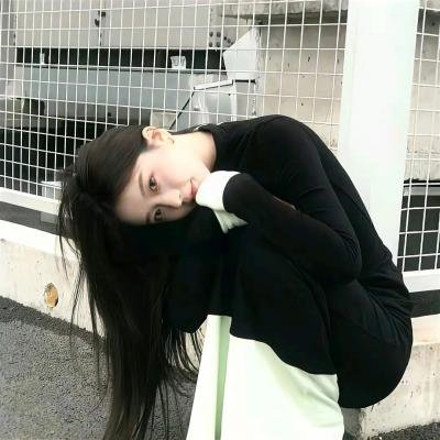 犹在镜中